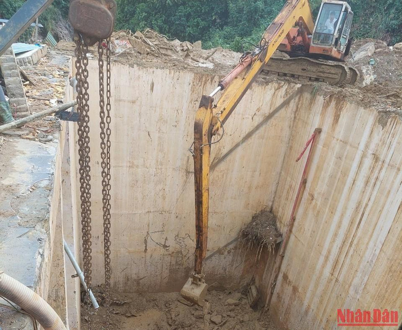 Vị trí tìm thấy thi thể kỹ sư Nguyễn Nhật Nam nằm dưới hầm chứa động cơ tua-bin phát điện sâu 14m.