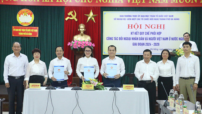 Ba cơ quan ký kết quy chế phối hợp.