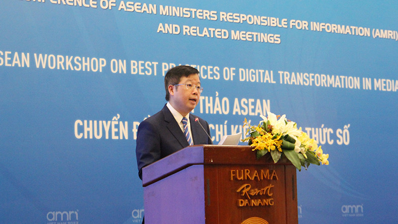 Thứ trưởng Thông tin và Truyền thông Nguyễn Thanh Lâm phát biểu tại Hội thảo.