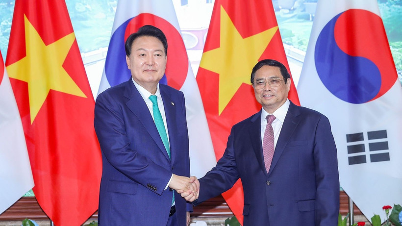 Thủ tướng Phạm Minh Chính hội kiến Tổng thống Hàn Quốc Yoon Suk Yeol nhân chuyến thăm cấp nhà nước tới Việt Nam tháng 6/2023. (Ảnh: VPG)