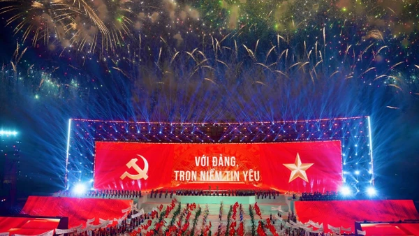 Vững bước vào kỷ nguyên mới