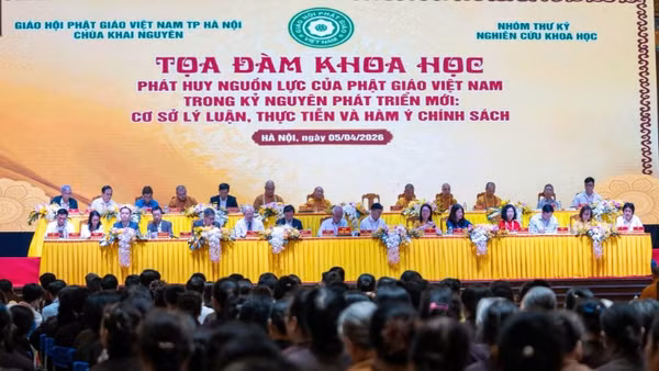 Quang cảnh tọa đàm.