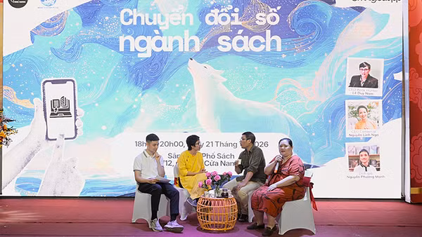 Quang cảnh tọa đàm.
