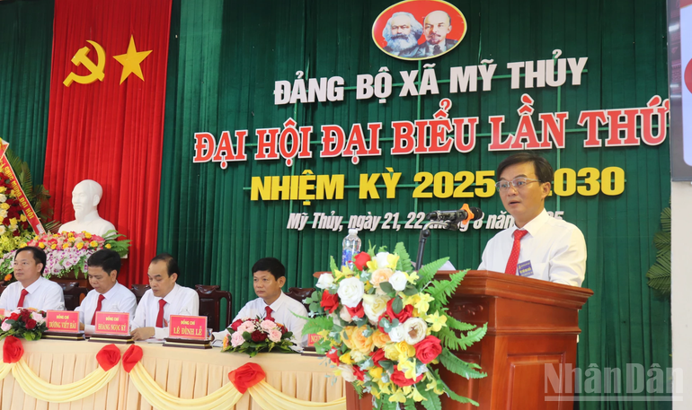 Phó Chủ tịch Thường trực Hội đồng nhân dân tỉnh Quảng Trị Nguyễn Chiến Thắng phát biểu chỉ đạo Đại hội. ndo_br_img-1539-20250822104349-576.png