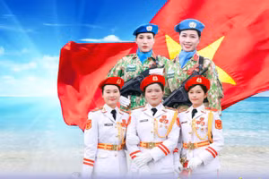 Các nữ quân nhân Cảnh sát biển Việt Nam. (Ảnh: ĐỨC TĨNH)