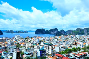 Thành phố Hạ Long đang hướng đến là đô thị hiện đại mang tầm quốc tế.
