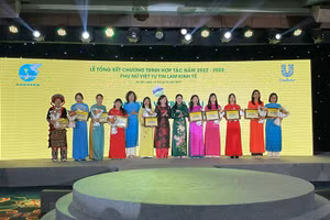 Tổng kết và trao giải “Phụ nữ Việt tự tin làm kinh tế” năm 2023