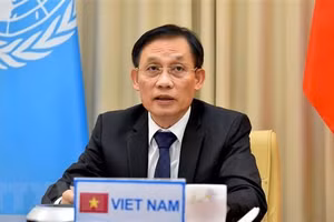 Đồng chí Lê Hoài Trung - Bí thư Trung ương Đảng, Trưởng ban Đối ngoại Trung ương.