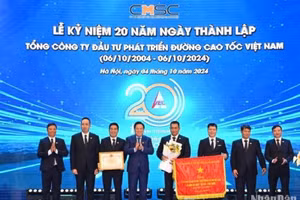 Nhiều đơn vị, cá nhân của VEC được trao tặng các phần thưởng cao quý.
