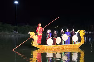 Quan tâm đầu tư cho văn hóa 