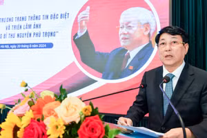 [Ảnh] Thường trực Ban Bí thư Lương Cường dự Lễ khai trương Trang thông tin đặc biệt và Triển lãm ảnh về Tổng Bí thư Nguyễn Phú Trọng