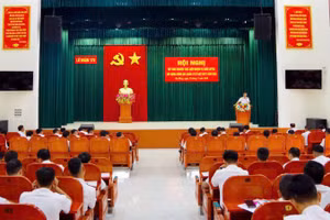 Hội nghị rút kinh nghiệm thực hiện nhiệm vụ huấn luyện; xây dựng chính quy, quản lý kỷ luật.