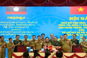 Bộ đội Biên phòng Nghệ An ký kết biên bản ghi nhớ với công an ba tỉnh Houaphanh, Xiangkhouang, Bolikhamsay (Lào).