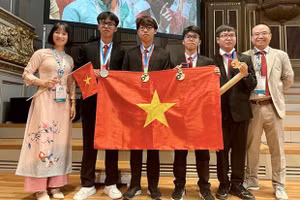 Đội tuyển quốc gia Việt Nam dự thi Olympic Hóa học Quốc tế (IchO) năm 2023, gồm bốn học sinh đều giành được huy chương; trong đó, có ba huy chương vàng và một huy chương bạc. Ảnh: TTXVN