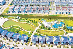 Khu đô thị được kiến tạo với mật độ mảng xanh lên đến 73% cùng nhiều tiện ích nội khu hiện đại, cao cấp.