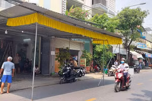 Gia đình chuẩn bị lo hậu sự cho các nạn nhân.