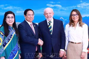 Tổng thống Brazil, Chủ tịch G20 Luiz Inácio Lula da Silva và Phu nhân đón Thủ tướng Phạm Minh Chính và Phu nhân. 