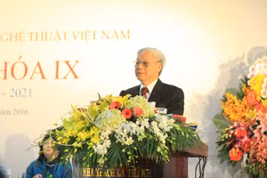 Tổng Bí thư Nguyễn Phú Trọng phát biểu tại Đại hội lần thứ IX Liên hiệp các Hội Văn học - nghệ thuật Việt Nam. Ảnh: TTXVN