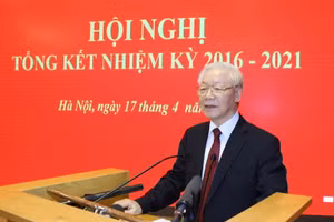 Tổng Bí thư Nguyễn Phú Trọng phát biểu chỉ đạo hội nghị. (Ảnh: TTXVN)