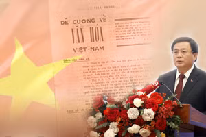 Đồng chí Nguyễn Xuân Thắng phát biểu tại Hội thảo khoa học cấp quốc gia "80 năm Đề cương về văn hóa Việt Nam: Khởi nguồn và động lực phát triển", ngày 27/2. (Ảnh: Nam Nguyễn)