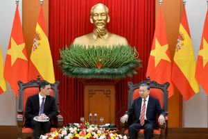 Tổng Bí thư Tô Lâm tiếp Thủ tướng Tây Ban Nha Pedro Sanchez. Ảnh: ĐĂNG KHOA.