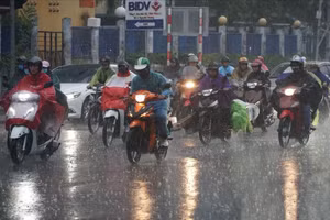 Khu vực Hà Nội từ chiều tối 10-11/8 có mưa vừa, mưa to, có nơi mưa rất to và dông. (Ảnh minh họa)