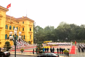 Phủ Chủ tịch nơi diễn ra Lễ đón Thủ tướng nước Cộng hòa Séc Petr Fiala.