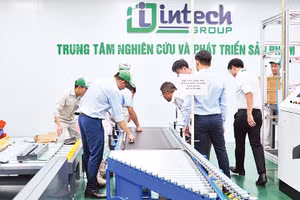 Đối tác Nhật Bản quan tâm và đề cao chất lượng phòng nghiên cứu của Intech Group. Ảnh: INTECH GROUP 