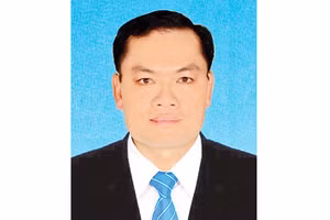 Đồng chí NGÔ VŨ THĂNG Bí thư Huyện ủy Hồng Dân, tỉnh Bạc Liêu.