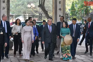 Gallery - Tổng Thư ký Liên hợp quốc thăm chính thức Việt Nam - image 15