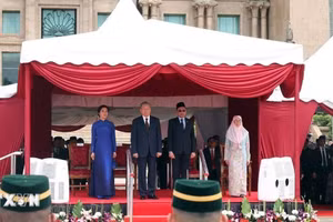 Tổng Bí thư Tô Lâm và Phu nhân bắt đầu thăm chính thức Malaysia