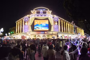 Gallery - Thế giới đón chào năm 2023 - image 25