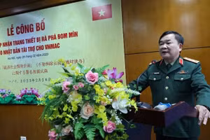 Thượng tướng Hoàng Xuân Chiến, Ủy viên Trung ương Đảng, Ủy viên Thường vụ Quân ủy Trung ương, Thứ trưởng Quốc phòng, phát biểu tại lễ công bố.