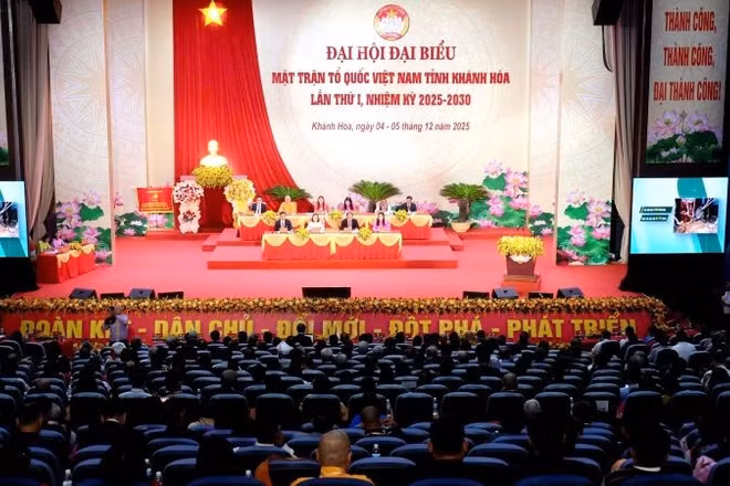 Toàn cảnh Đại hội đại biểu Mặt trận Tổ quốc Việt Nam tỉnh Khánh Hòa lần thứ I, nhiệm kỳ 2025-2030. 