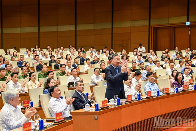 Tổng Bí thư, Chủ tịch nước Tô Lâm dự Hội nghị toàn quốc nghiên cứu, học tập, quán triệt và triển khai thực hiện Nghị quyết của Bộ Chính trị về phát triển kinh tế có vốn đầu tư nước ngoài. (Ảnh: DUY LINH)