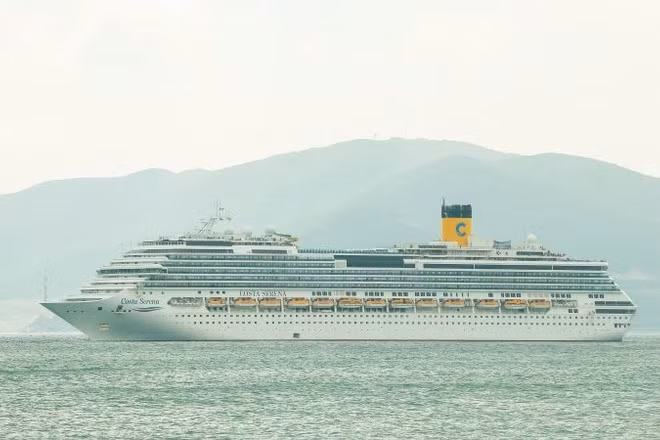Costa Serena là chuyến tàu biển quốc tế đầu tiên nhập cảnh cảng Nha Trang năm 2026.