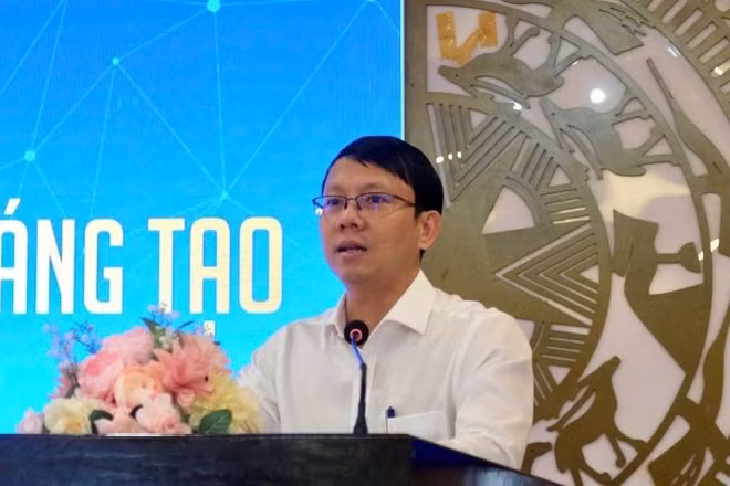 Đồng chí Nguyễn Thanh Hà, Phó Chủ tịch Ủy ban nhân dân tỉnh phát biểu tại buổi lễ.