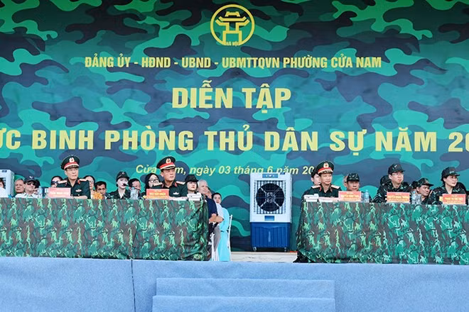 Diễn tập thực binh phòng thủ dân sự năm 2026 phường Cửa Nam.