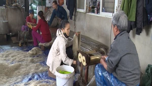 [Video] Năm 2026, Hà Nội phấn đấu giảm 10% số hộ cận nghèo