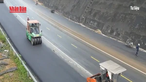 [Video] Cao tốc La Sơn – Hòa Liên duy trì tốc độ tối đa 50km/giờ trong dịp Tết