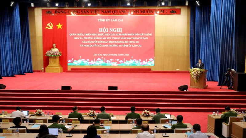 Quang cảnh hội nghị.