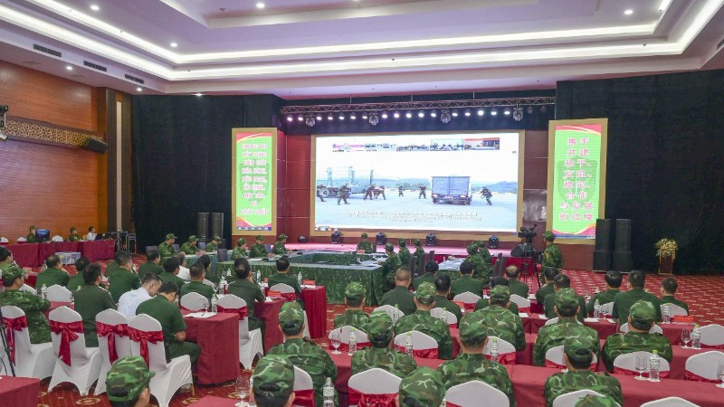Quang cảnh buổi diễn tập liên hợp phòng, chống hoạt động xuất, nhập cảnh trái phép.