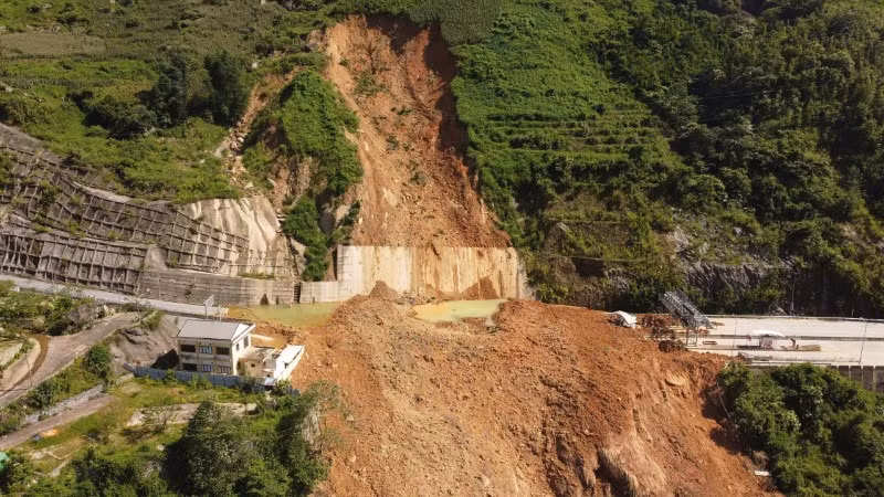 Lào Cai chủ động ứng phó với mưa lũ, sạt lở đất.