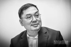 Ông Hoàng Nam Tiến đột ngột qua đời ở tuổi 56.