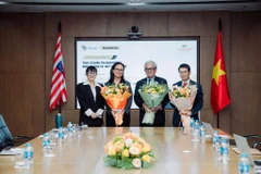 Sự kiện có sự tham gia của bà Alexandra Greig-Duarte – Viên chức Ngoại giao, Đại sứ quán Hoa Kỳ tại Việt Nam và ông Phạm Quang Vinh – nguyên Thứ trưởng Ngoại giao, nguyên Đại sứ Việt Nam tại Hoa Kỳ.