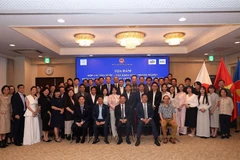 Tọa đàm với chủ đề “Hợp tác Nhà nước–nhà khoa học–doanh nghiệp: Thúc đẩy nghiên cứu phát triển công nghệ chiến lược – chip chuyên dụng”.