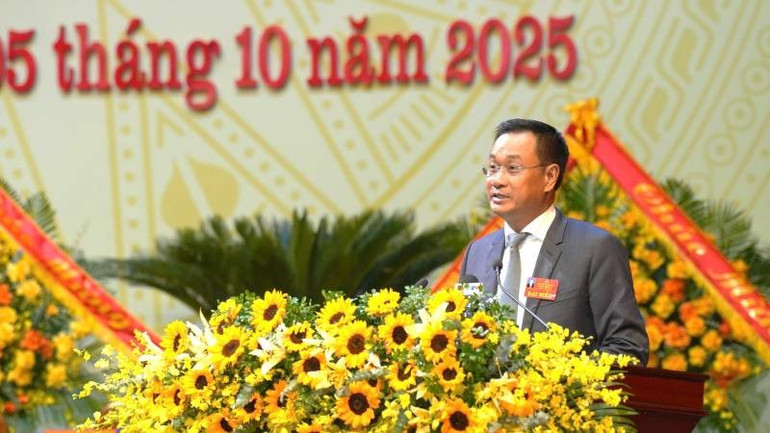 Đồng chí Lê Ngọc Quang, Bí thư Tỉnh ủy nhiệm kỳ 2020-2025 phát biểu khai mạc Đại hội. a2.jpg