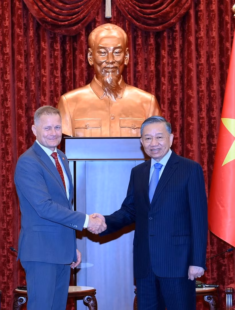 Tổng Bí thư, Chủ tịch nước Tô Lâm tiếp Đại sứ Đan Mạch Nicolai Prytz đến chào từ biệt, kết thúc nhiệm kỳ công tác tại Việt Nam. (Ảnh: ĐĂNG KHOA)