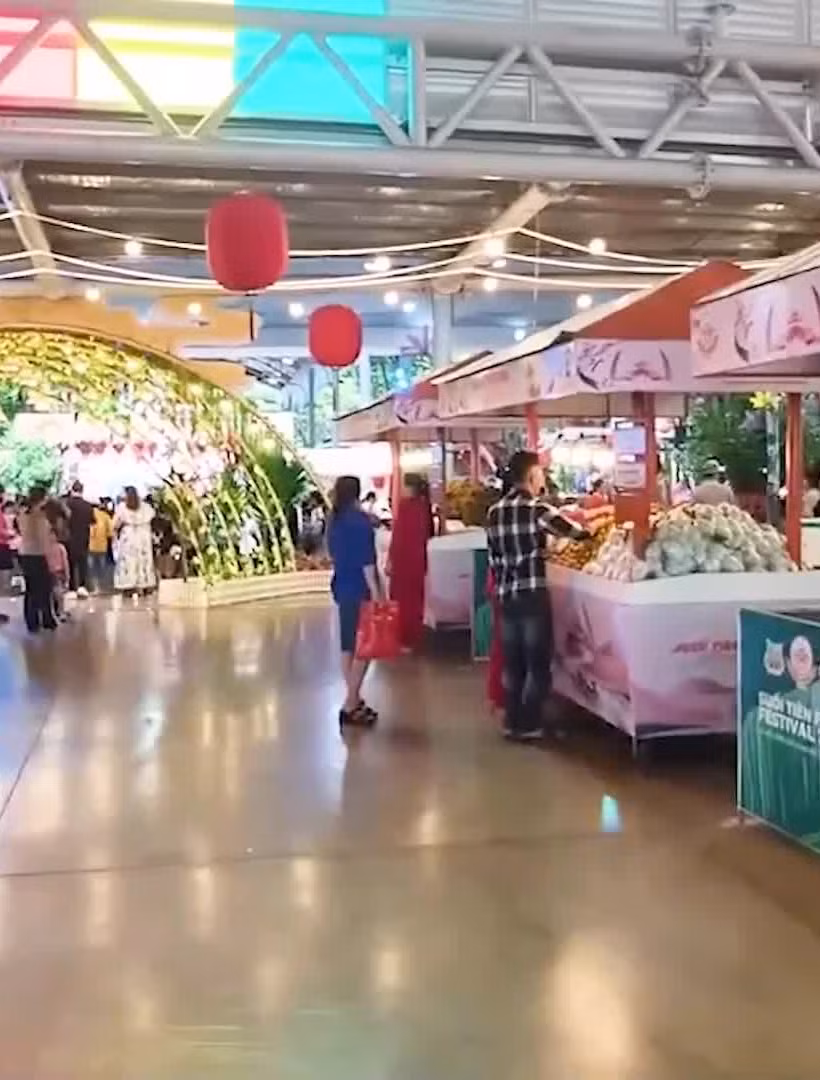 [Video] Lễ hội Trái cây Nam Bộ 2026 thu hút đông đảo du khách tại Suối Tiên