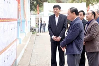 Bí thư Tỉnh ủy Lai Châu kiểm tra công tác chuẩn bị bầu cử các cấp tại xã biên giới Sin Suối Hồ.